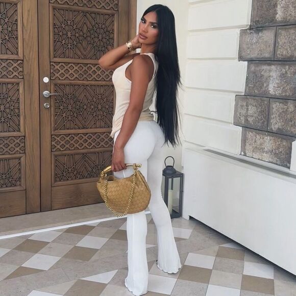 White lounge pants - Picture 1 of 7